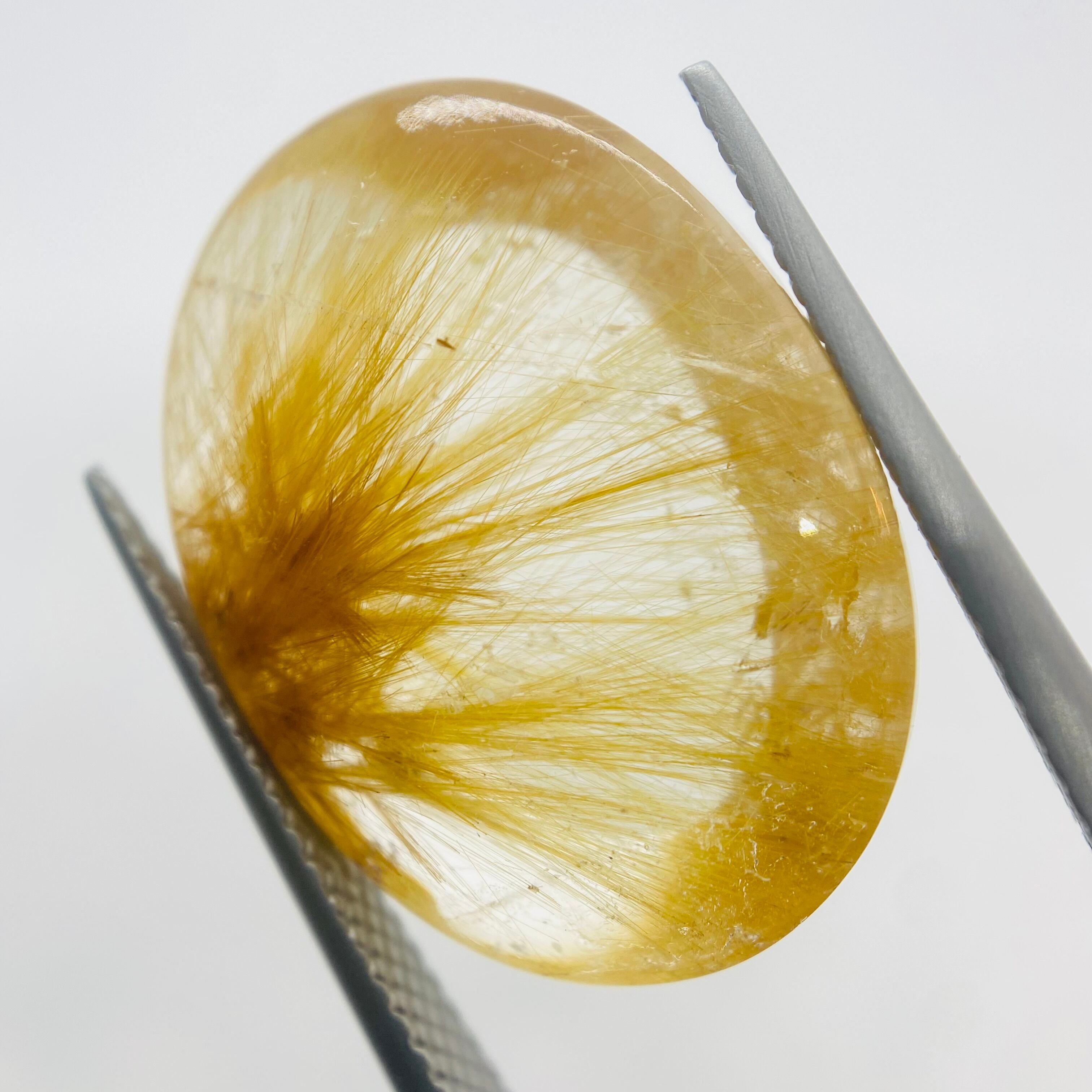 向日葵のようなルチルクオーツ