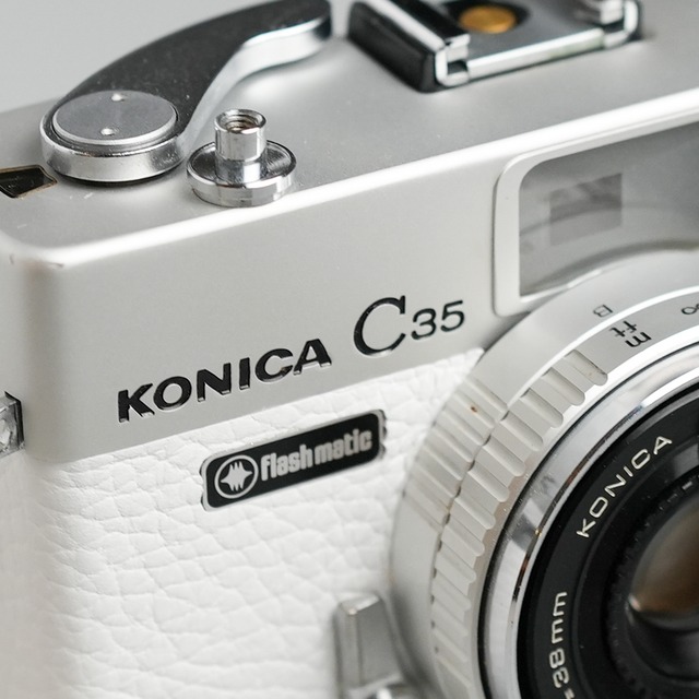 Konica C35 flash matic ホワイト