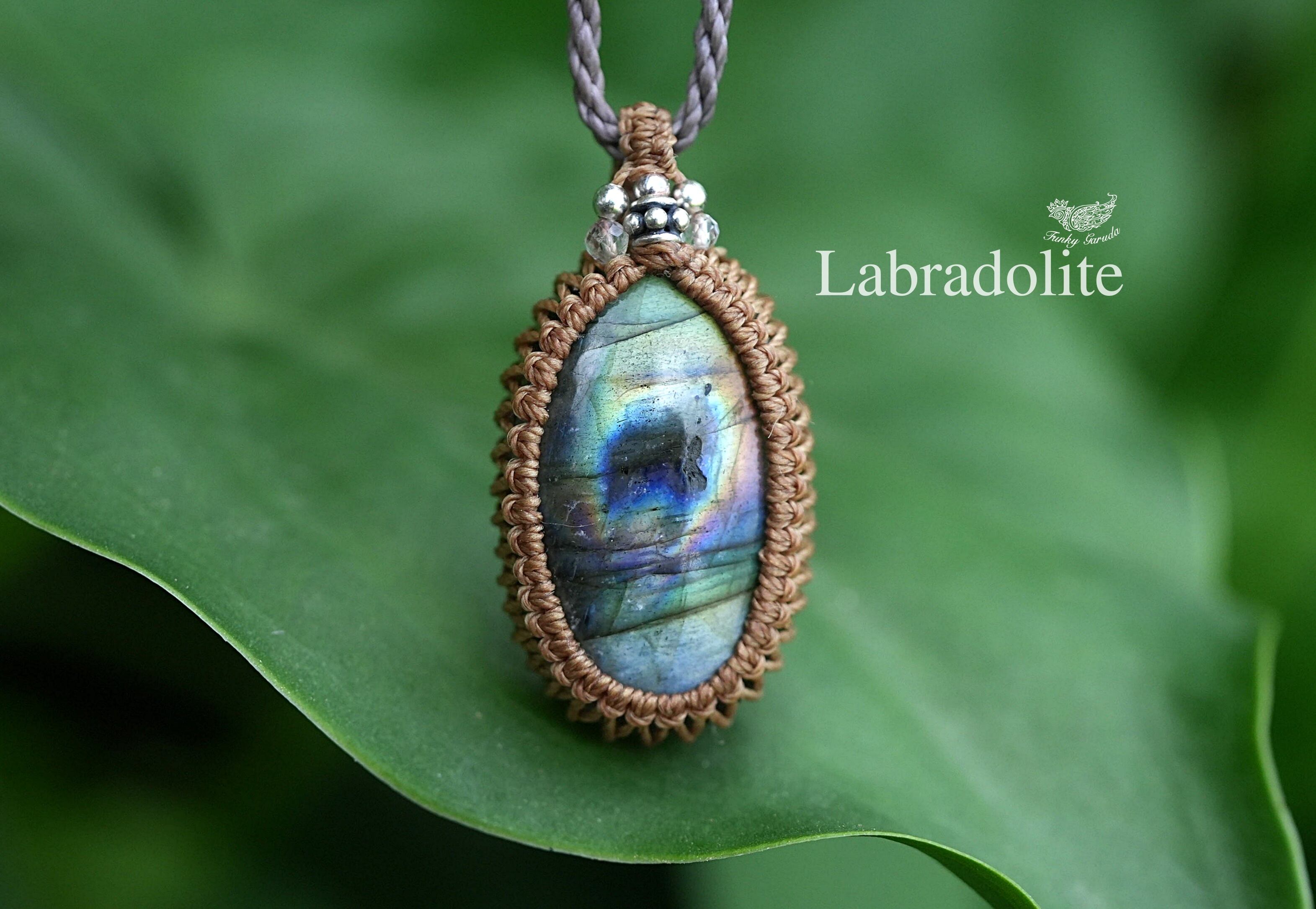 カラフル美人★マルチカラーラブラドライト マクラメネックレス1653