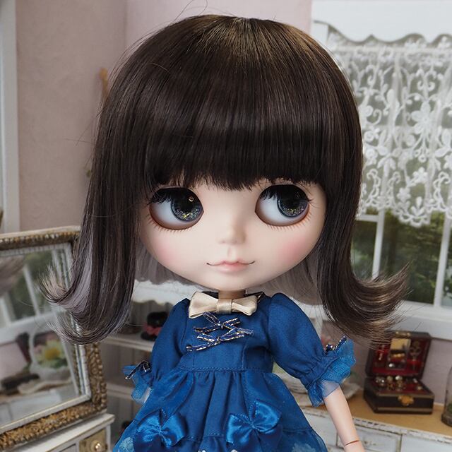 blythe _w-261ベージュ✨カルガンラムフルスキンウィッグ