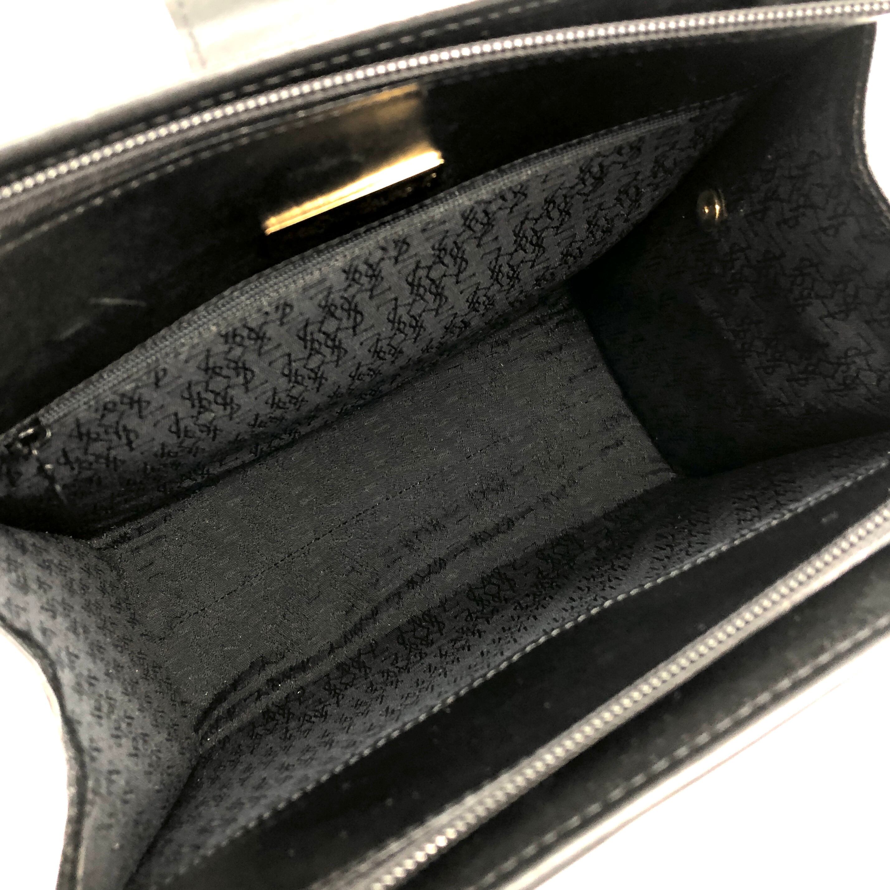 Yves Saint Laurent イヴ・サンローラン ショルダーバッグ ブラック