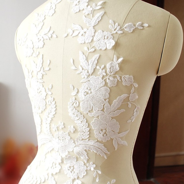 1ピース綿刺繍フラワーレースパッチアップリケ花嫁のウェディングドレスdiy服レース生地素材ホワイト