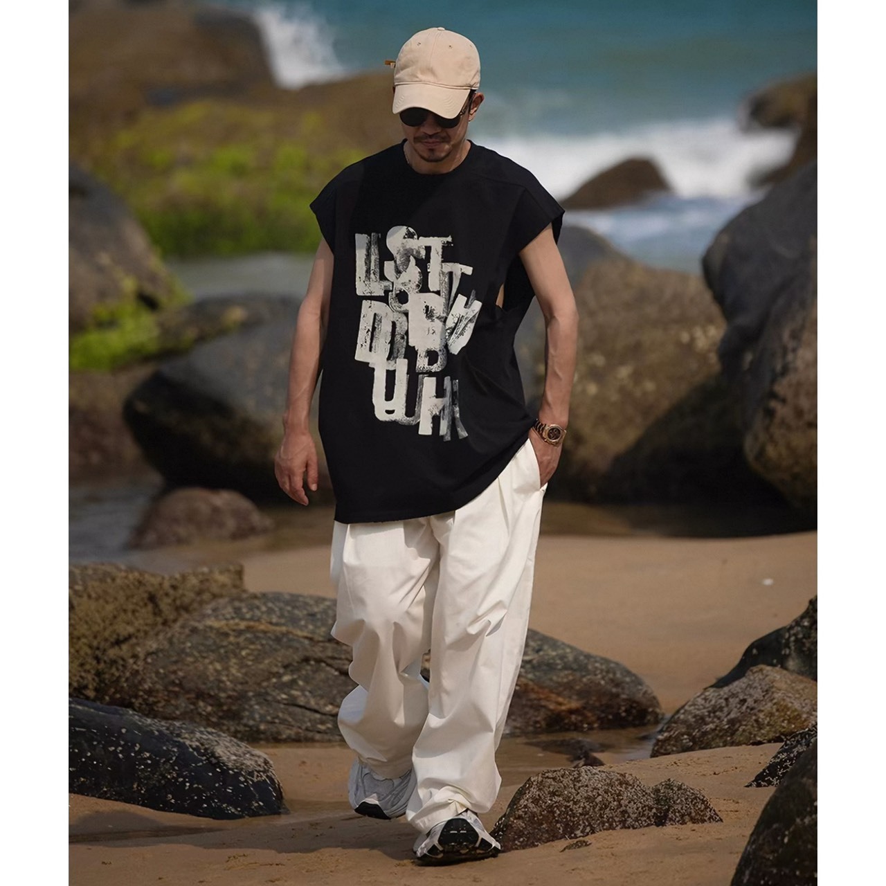 Distressed letter sleeveless tee 1480 - 7