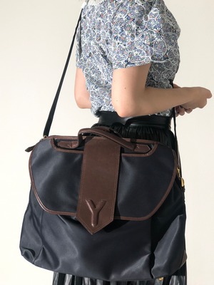 Yves Saint Laurent イヴ・サンローラン Y型押し ナイロン×レザー 2way 