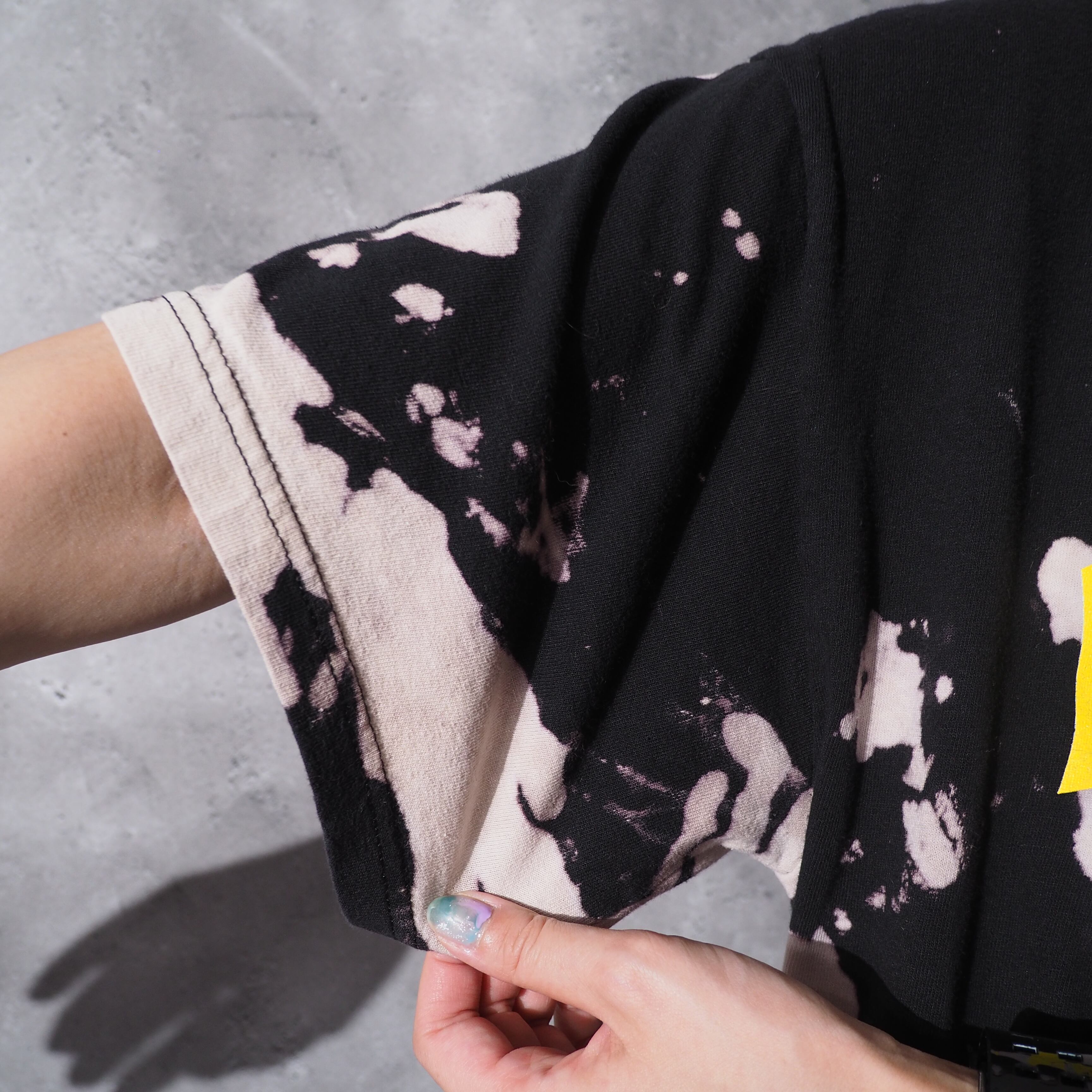 ” Rolling Stones Lips and Tongue ” logo printed bleach dyed Tee