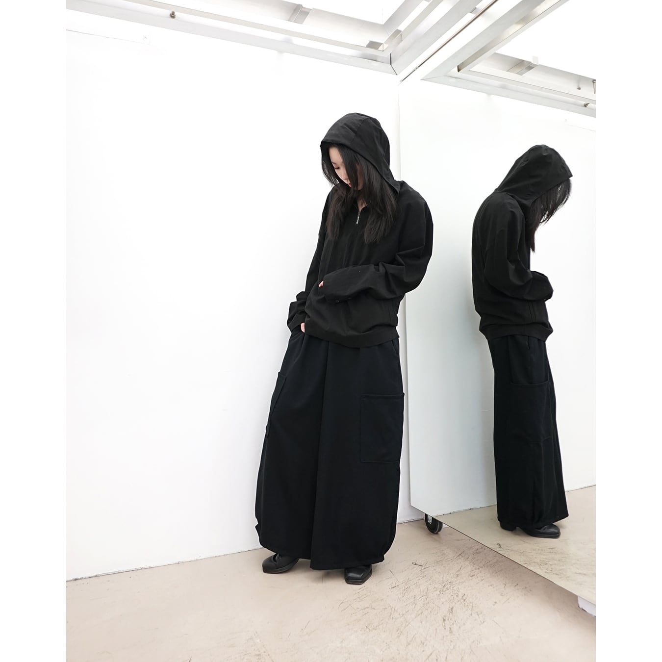 kujaku] (クジャク) P-579 wide easy cargo pants | Clique Tokyo