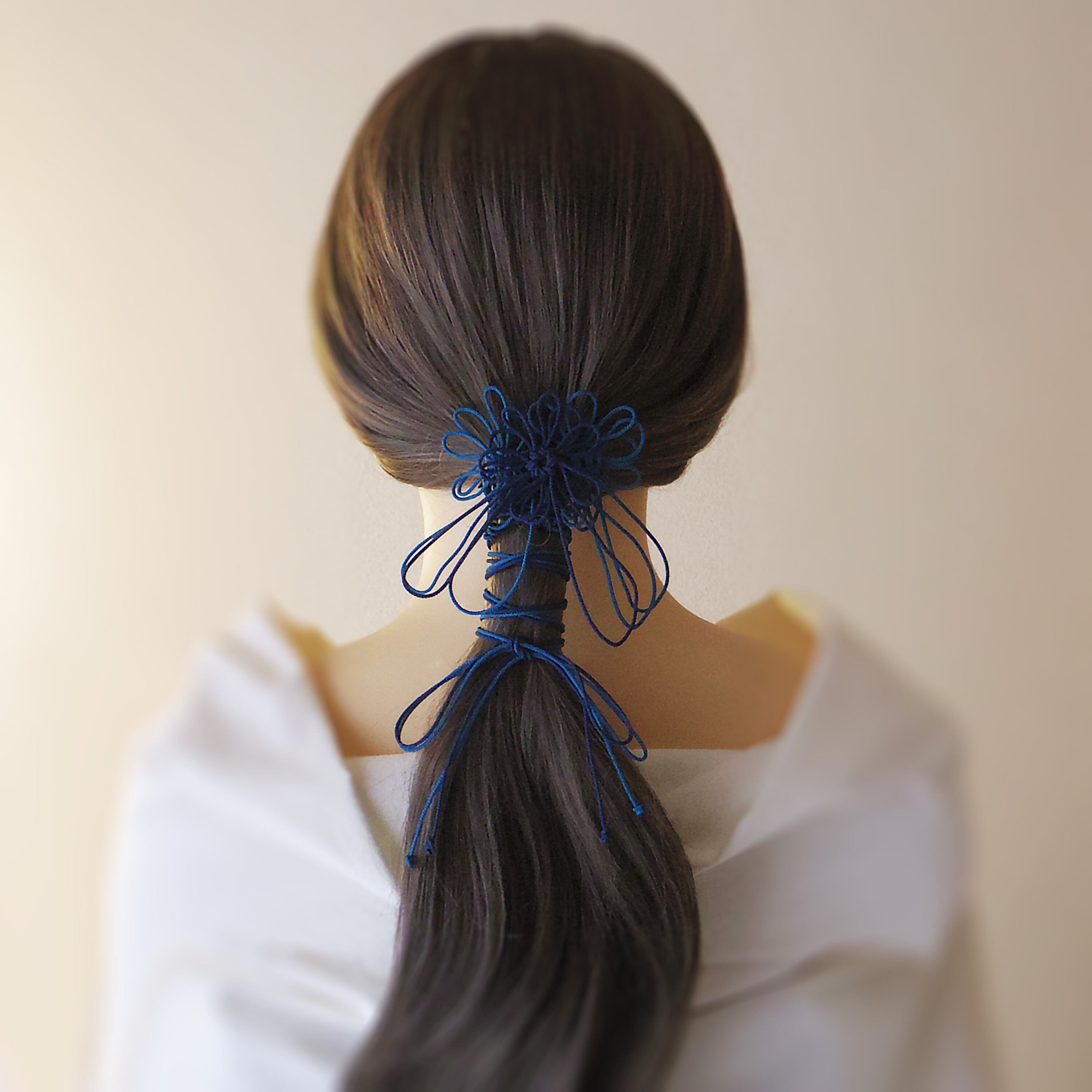飾り結びヘアゴム「其ノ言ニ時」(濃青×淡青)|着物・浴衣に簡単アレンジで和装ヘア