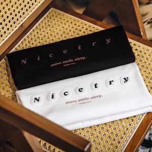 ミニマルロゴ クルーネックTシャツ 10157