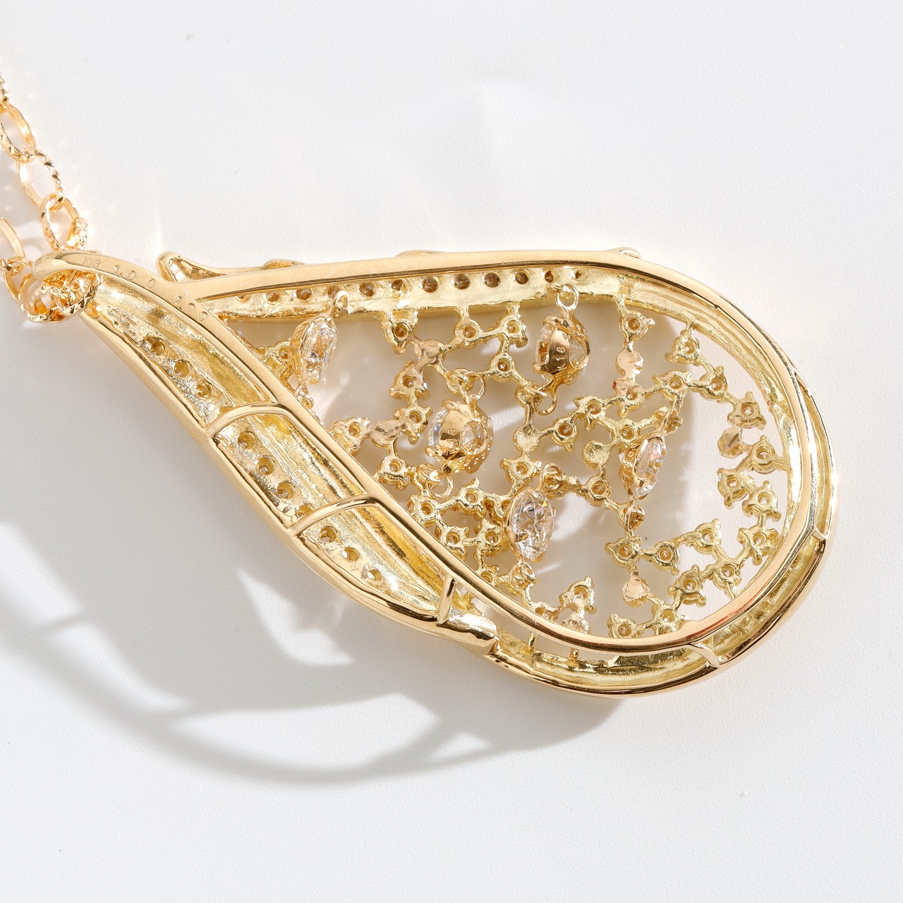 ダンシング ダイヤモンド デザインネックレス K18 / 1.000ct / 1.000ct