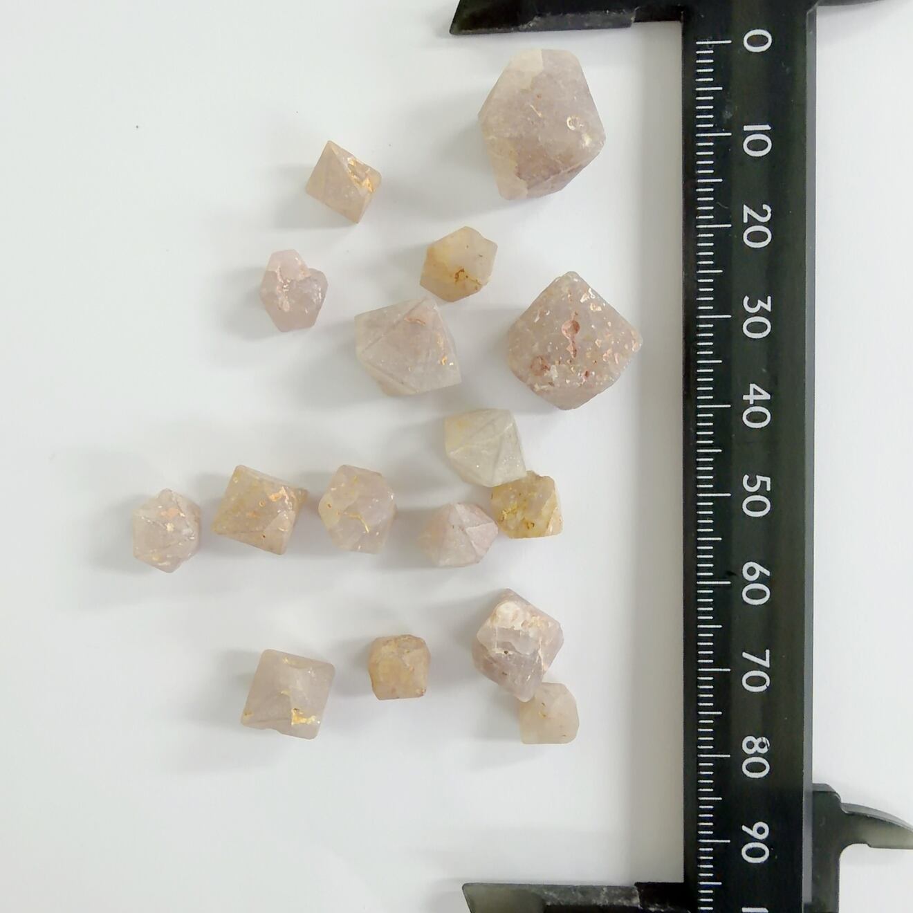 E35307】 ベータクォーツ 高温水晶 β-Quartz 水晶 クォーツ クリスタル