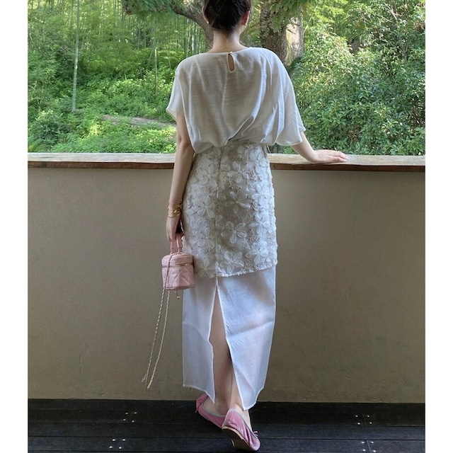 embroidered skirt and tops set 10950
