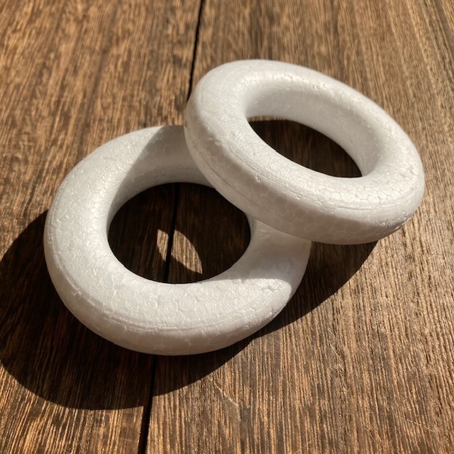 【220円均一】発泡スチロール(ミニリース台)工作用モデリングフォーム　2個