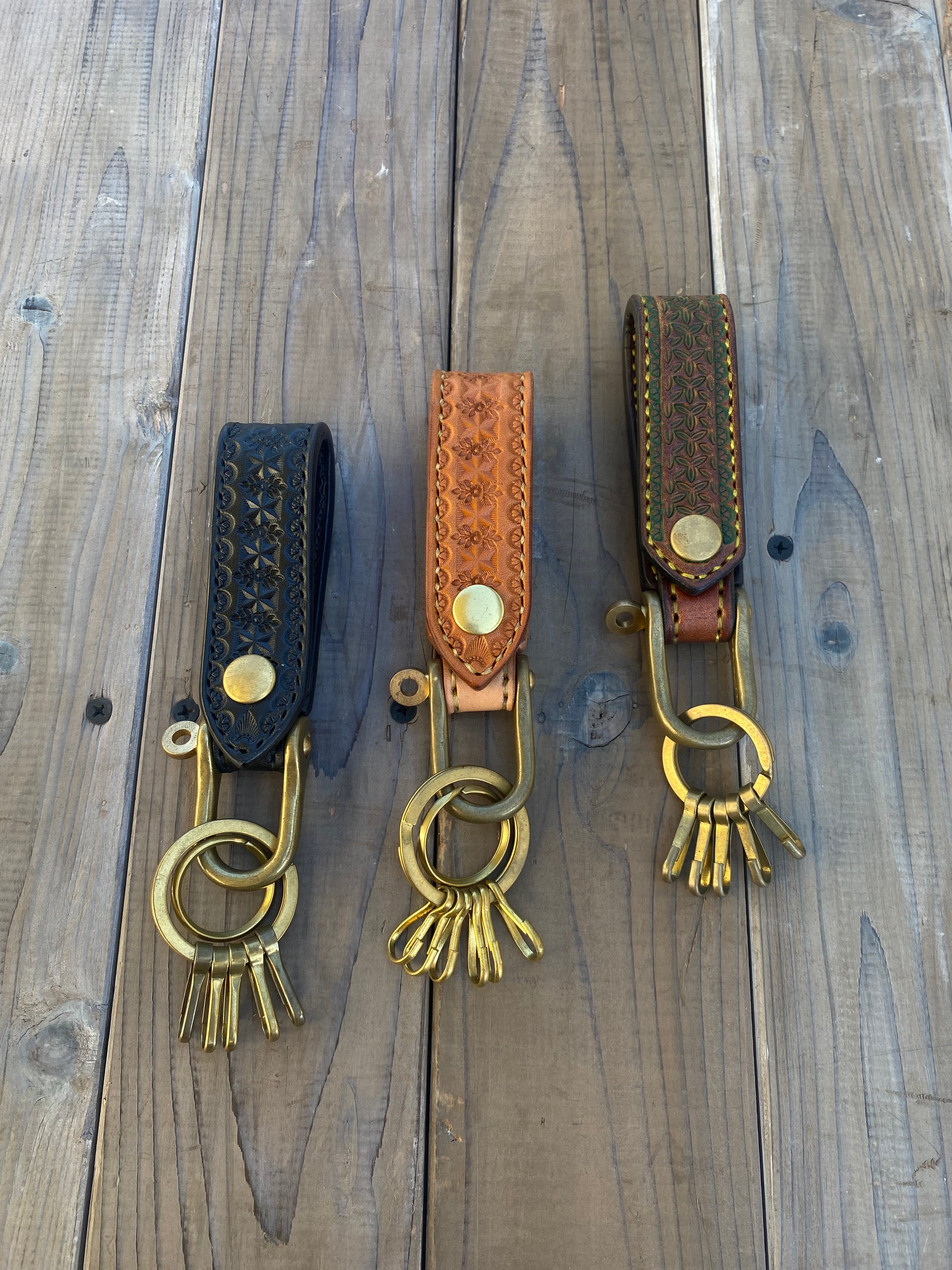 ヘビーキーホルダー シャックルタイプ | Leather Craft Chaos13