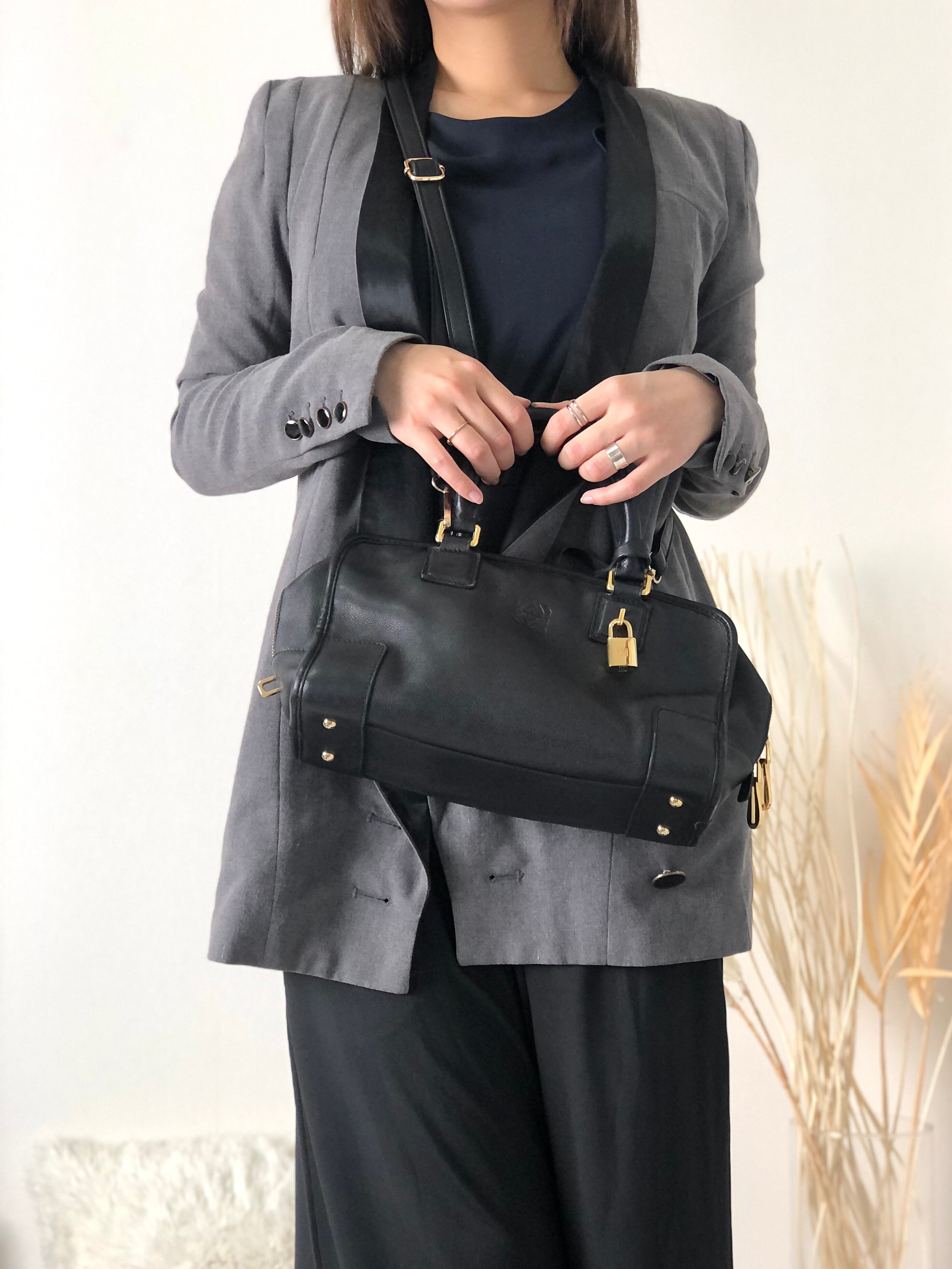 日本直送 名牌中古包 】LOEWE ロエベ アマソナ28 パドロック レザー 
