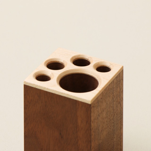 ペンスタンド ASHIATO L