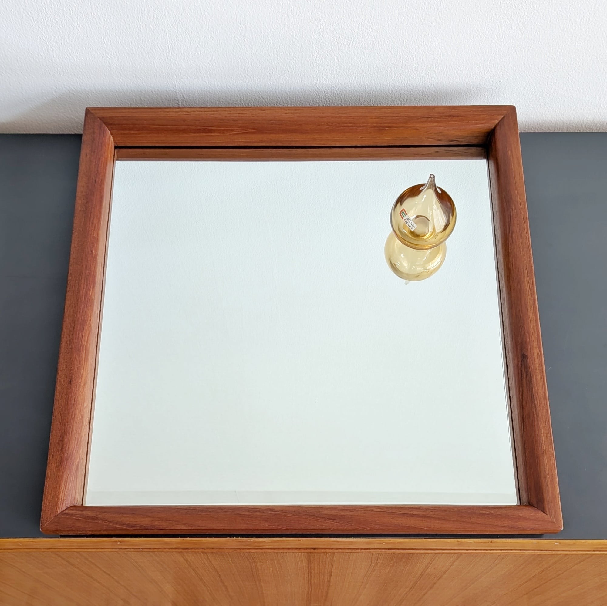 チーク 壁掛け ウォールミラー Vintage Teak Wall Mirror 440x440mm