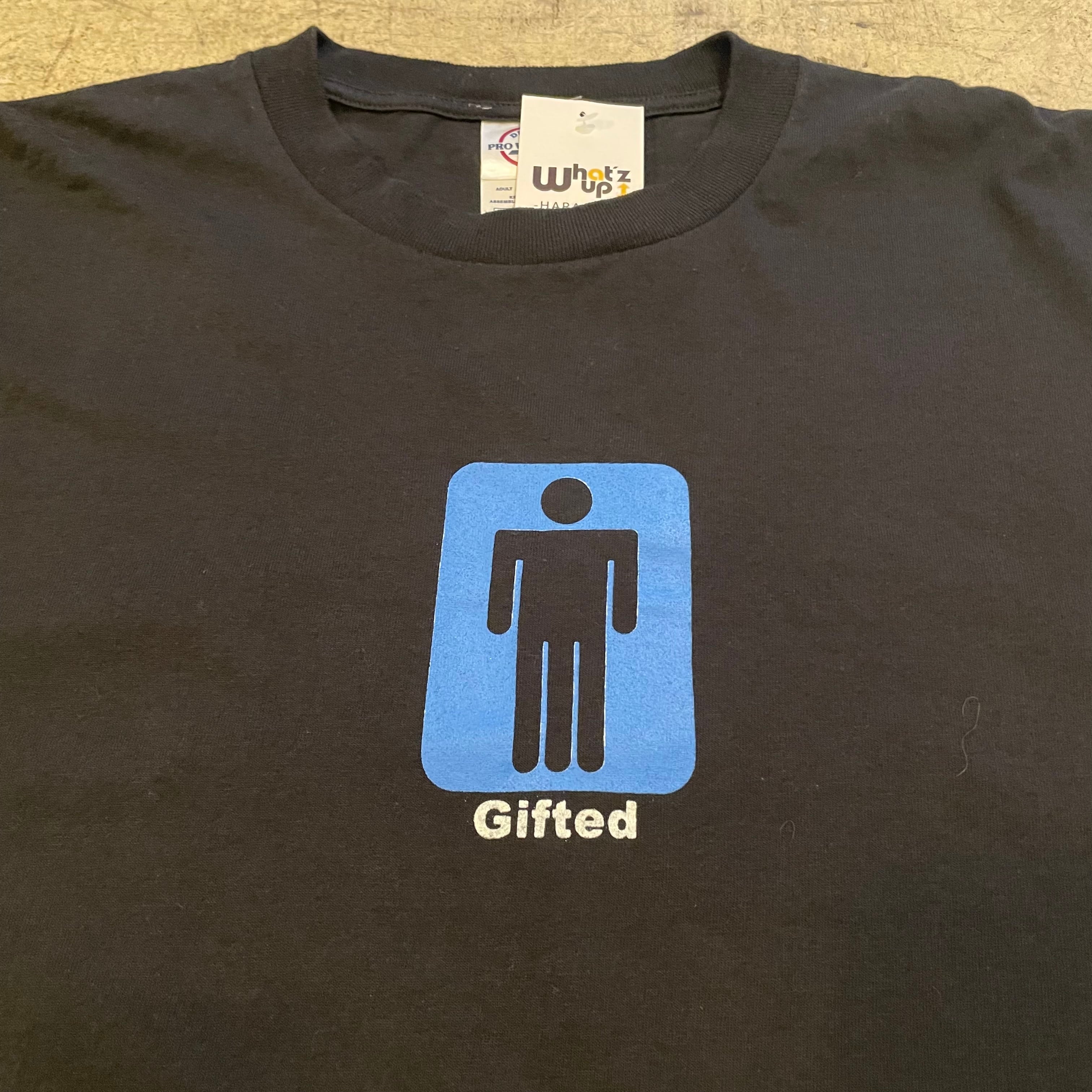 00s Gifted T-shirt | What'z up