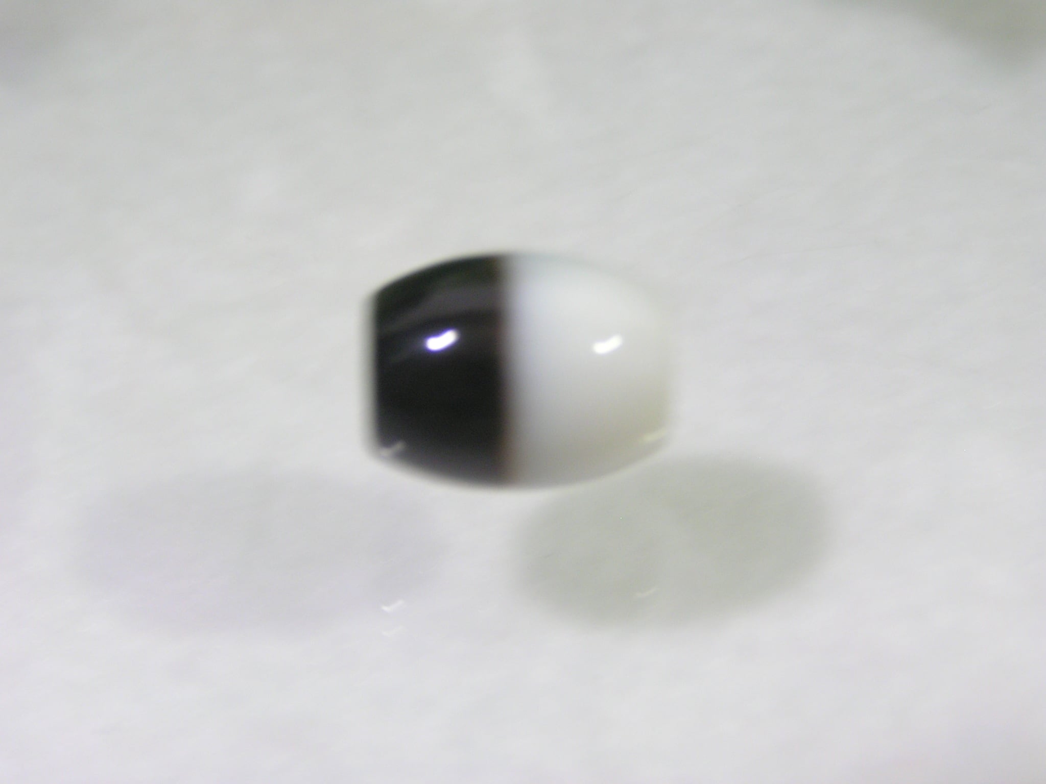 チベット天珠 ・黒白天珠（くろしろてんじゅ）運気好転 瑪瑙 魔除け