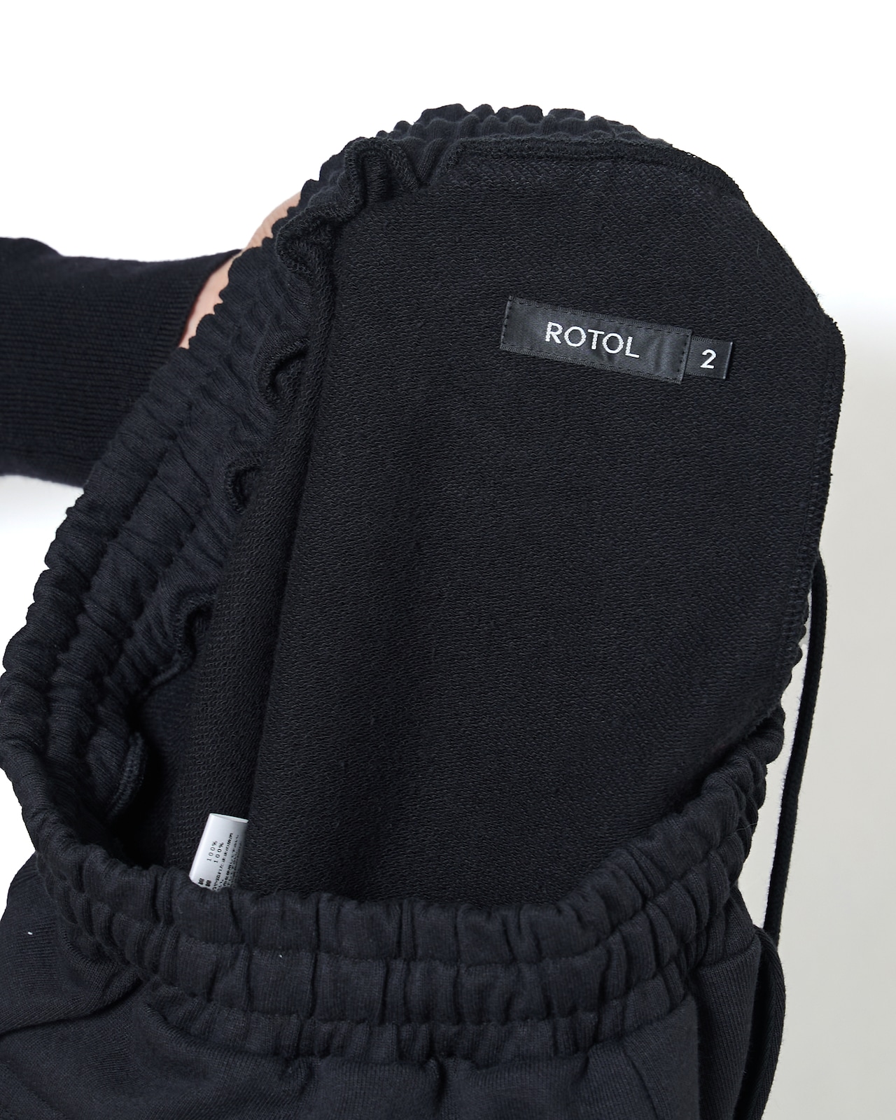 ROTOL "Triple Tuck Sweatpants〔BLACK〕"