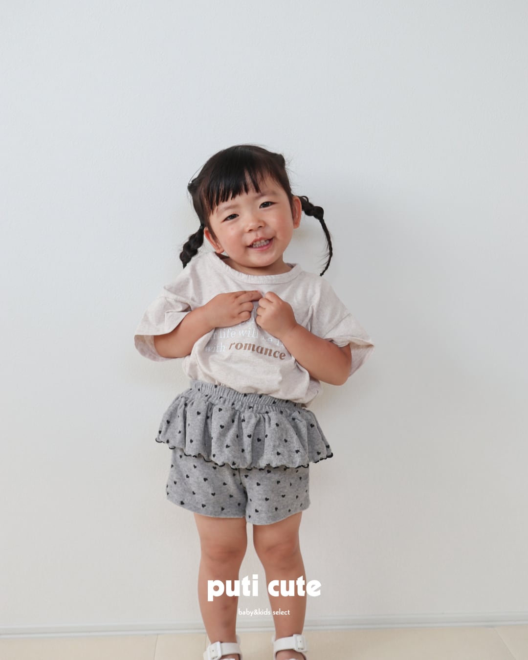 90 ꒰ 即納 ꒱ Mini heart frill pants / bonito ⸝⋆