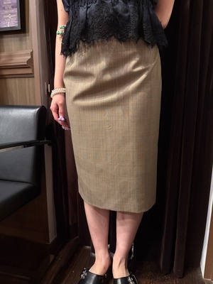 Burberry/ Vintage checked  skirt . (O)