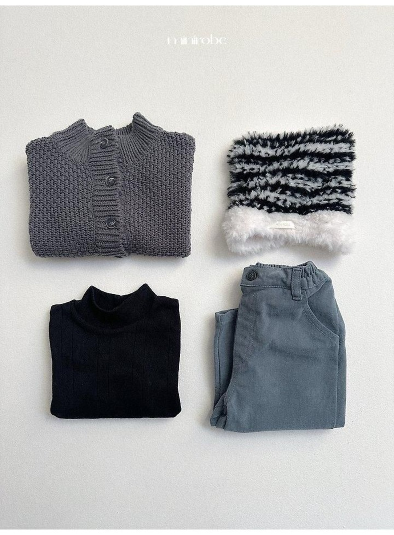 〖取寄〗韓国子供服 / 26winter / minirobe / ワッフルハイネックカーディガン / キッズ *S~XL*