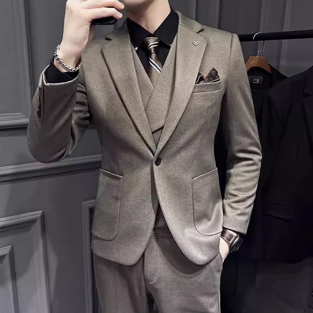 ビジネスシーンやフォーマルなイベントに最適　スリーピース　SU001