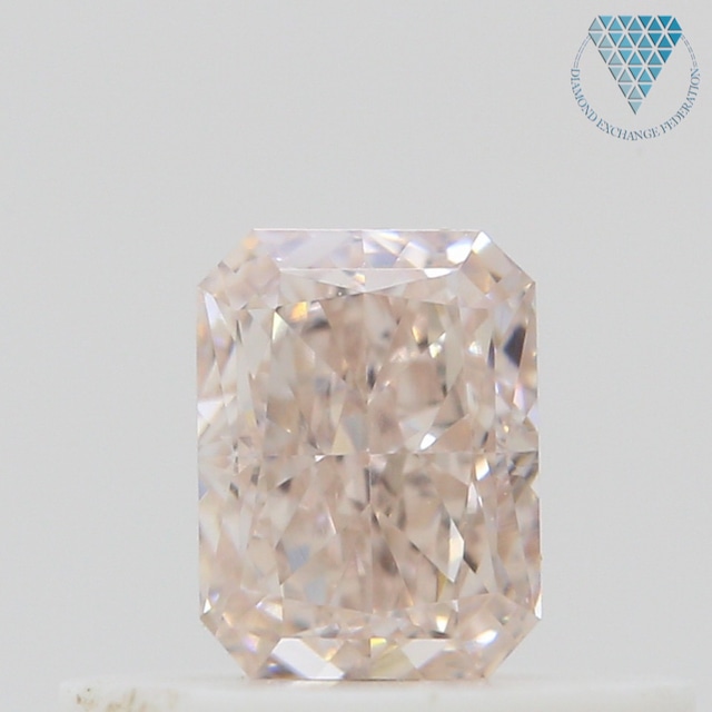 0.31 ct LIGHT PINK-BROWN VS1 RADIANT GIA 天然  ダイヤモンド ルース