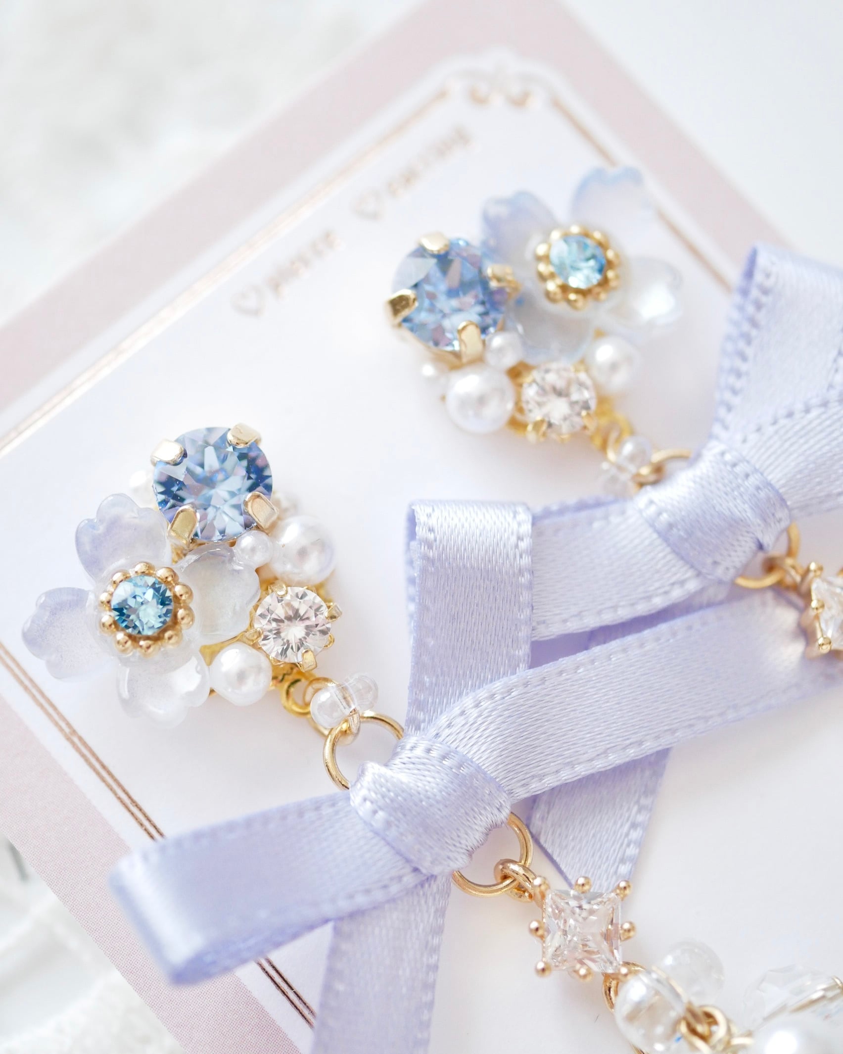 ♡ハンドメイド♡ビジューピアスイヤリング№930 8509 ミスティアハートガラスビジューピアス/イヤリング | Amooo