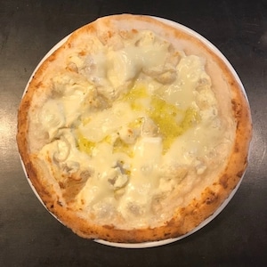 クアトロフォルマッジ(4種のチーズ) ピッツァ