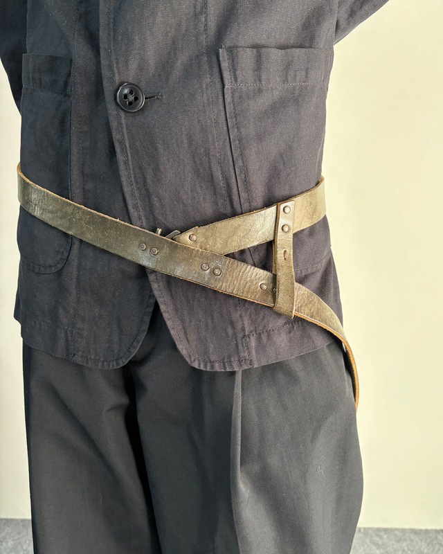 【DEVOA】asymmetry leather belt