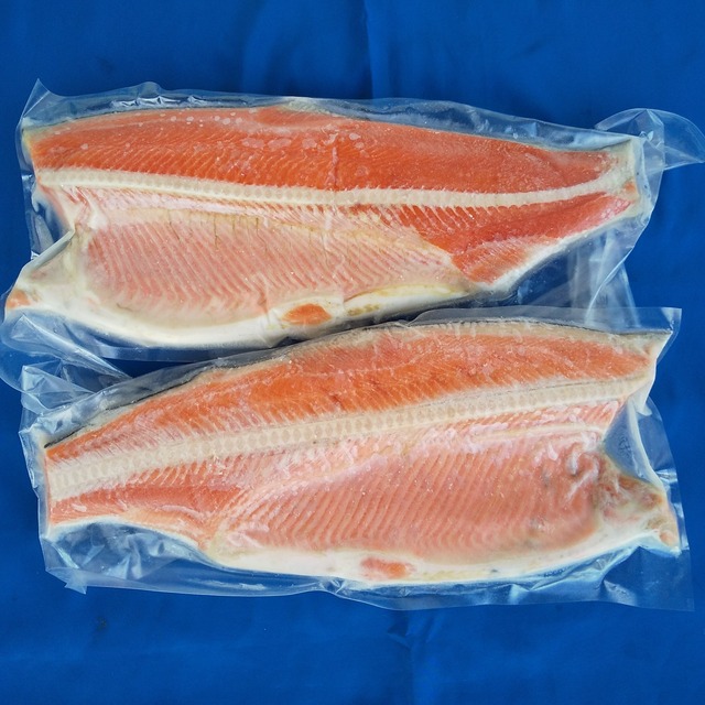 チリ産 定塩銀鮭フィレ 甘口　８k （箱売り）
