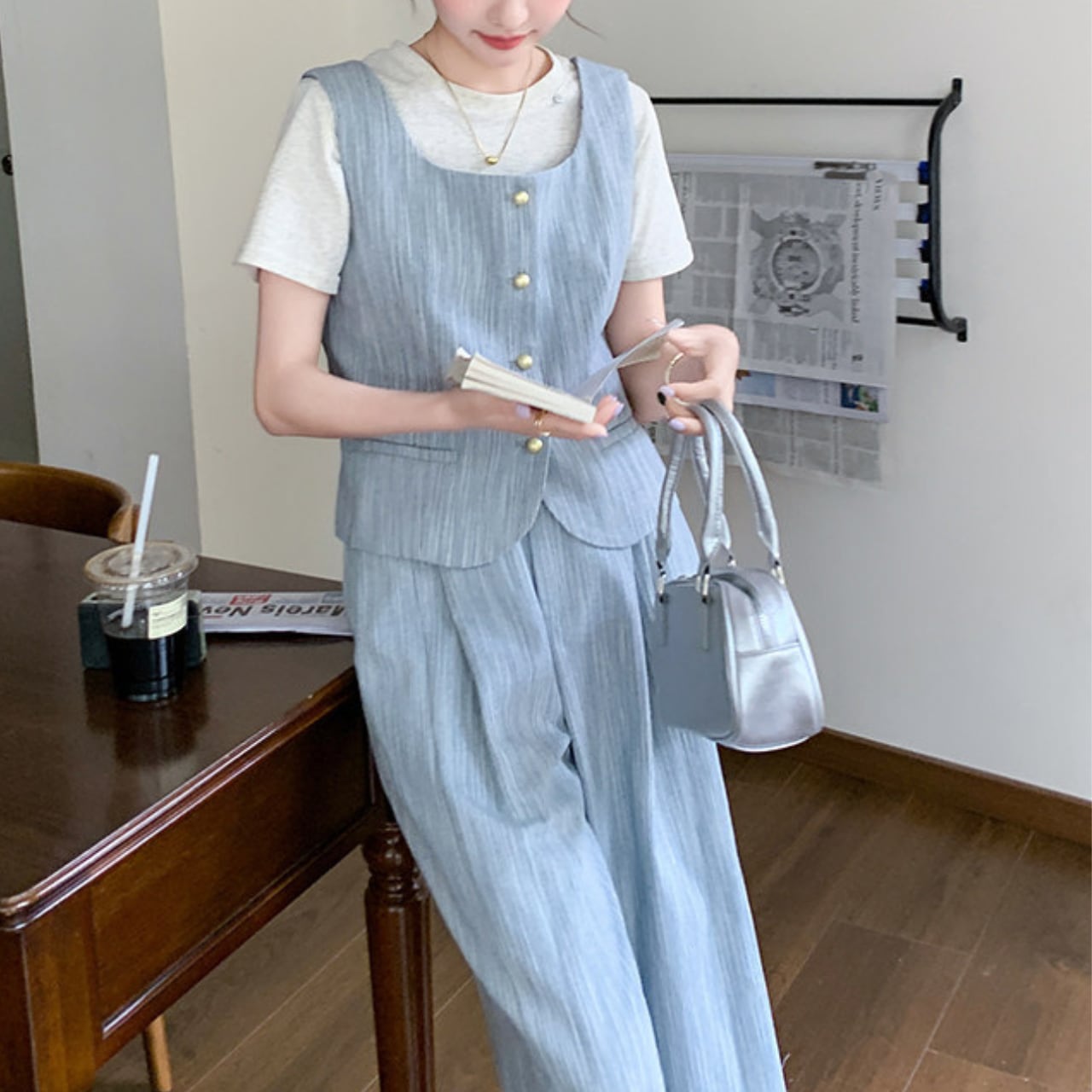 Shirt, striped vest, & pants set S1964