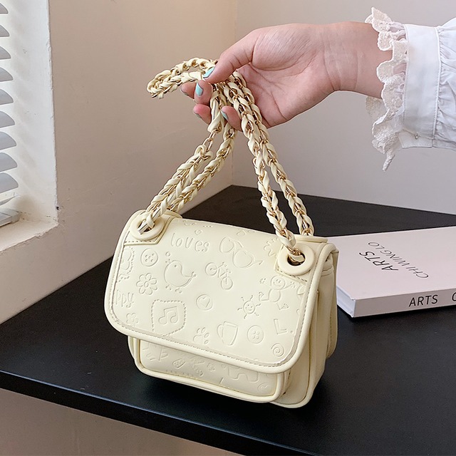 サマーチェーン レッド 夏物 メッセンジャーバッグ Tiancai_Wing_Bag66675424620