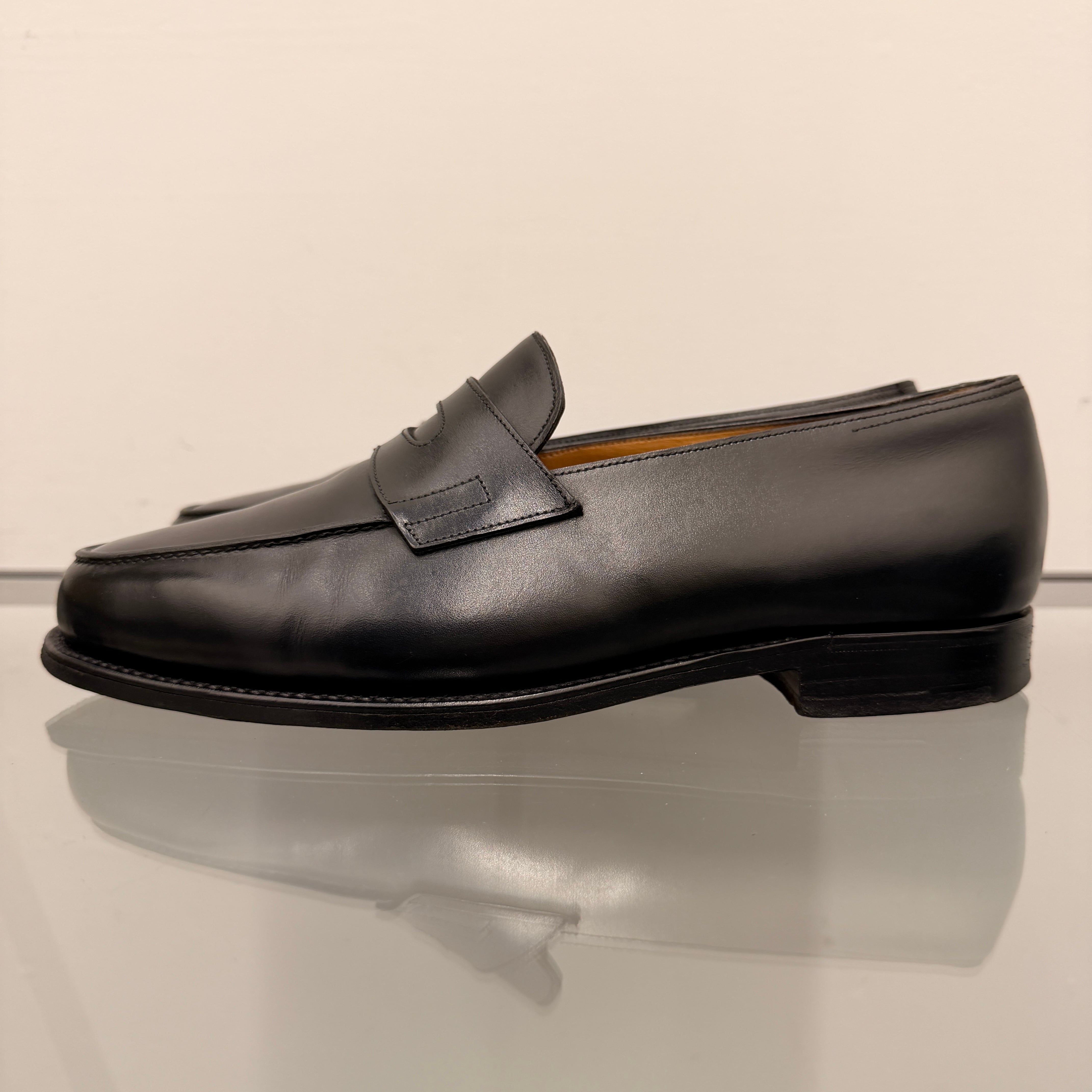 AKIRA TANI Nubuck seal leather loafers | ASSET VINTAGE AKIRA TANI Nubuck seal leather loafers | ASSET VINTAGE