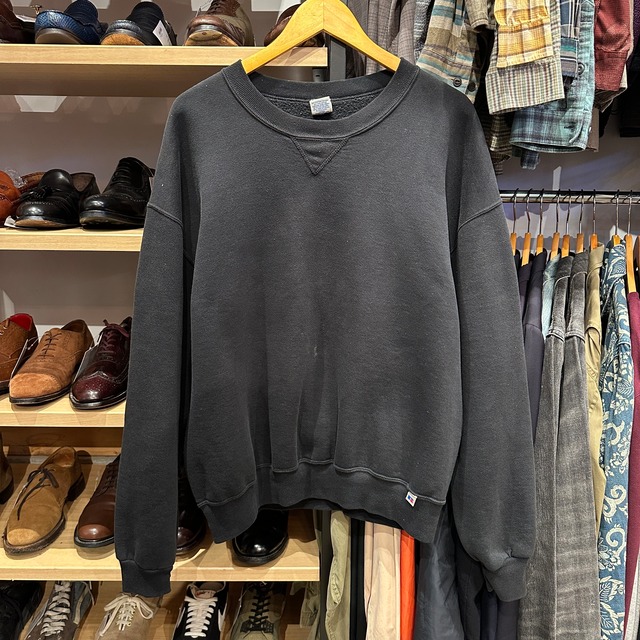 RUSSELL SWEAT SHIRT BLACK SIZE XL