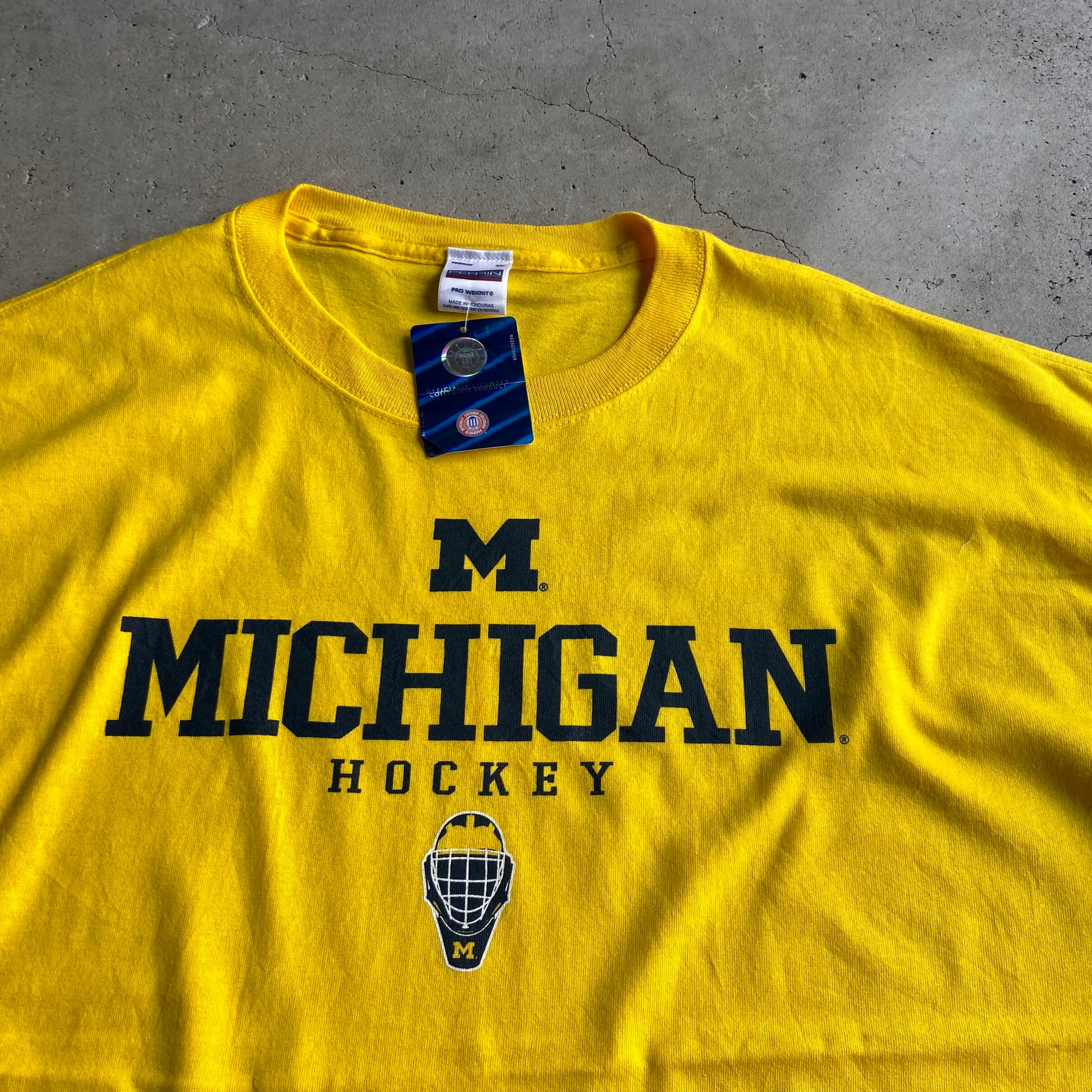 DEADSTOCK” MICHIGAN HOCKEY ミシガン大学 カレッジチーム ロゴ