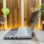 【美品 2021年式】Panasonic Let’s note SV1 / Core i5-1145G7 / メモリ16GB / SSD256GB