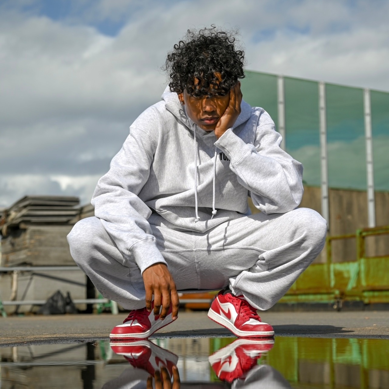 YORU CLUB LOGO SWEAT PANTS【Gray】