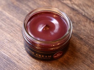 M.Mowbray / Royal Shoe Cream