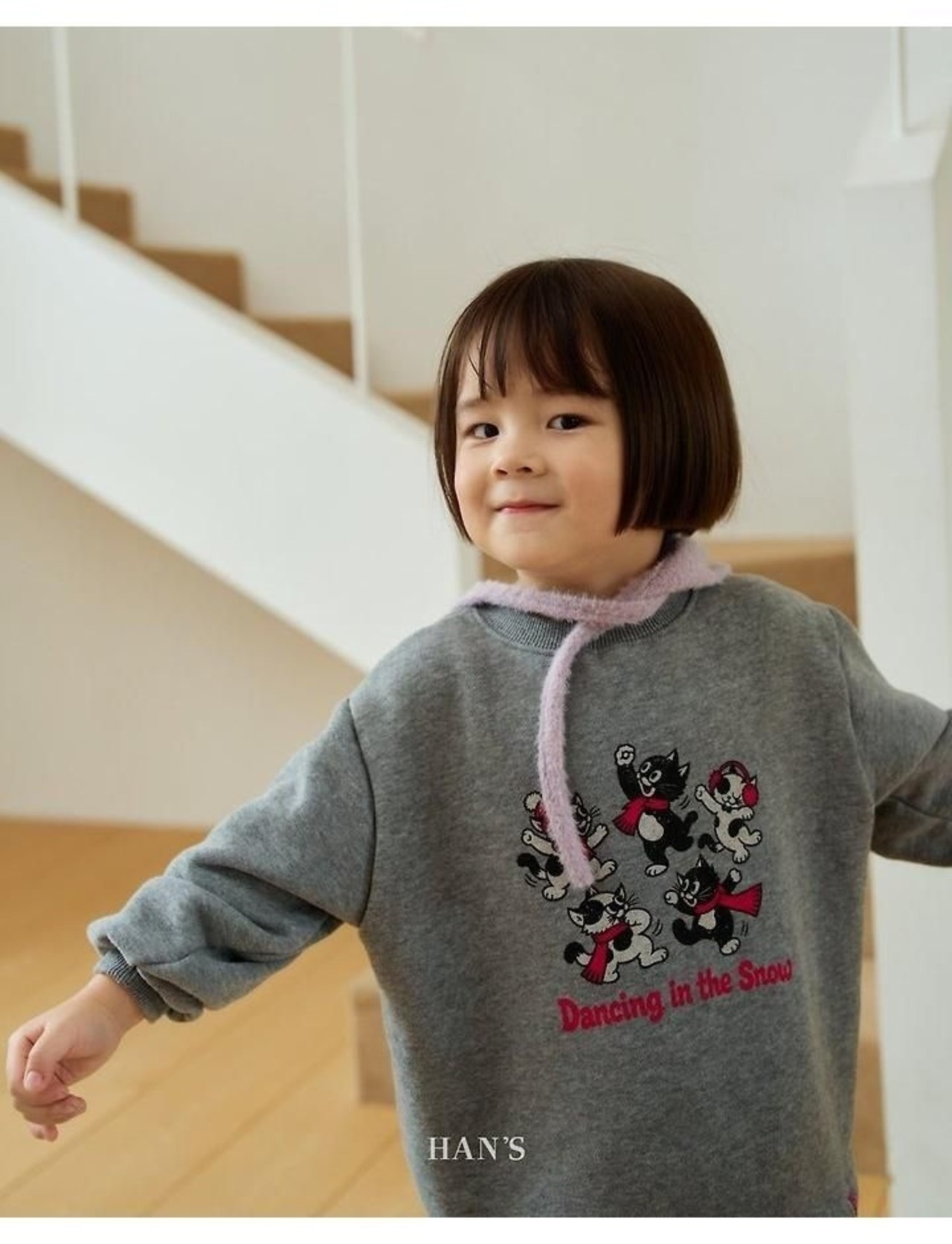 ハンス / Hans / 羊ダンシングトレーナー / 韓国子供服 / キッズ / 26winter〖取寄〗*XXS~JS*