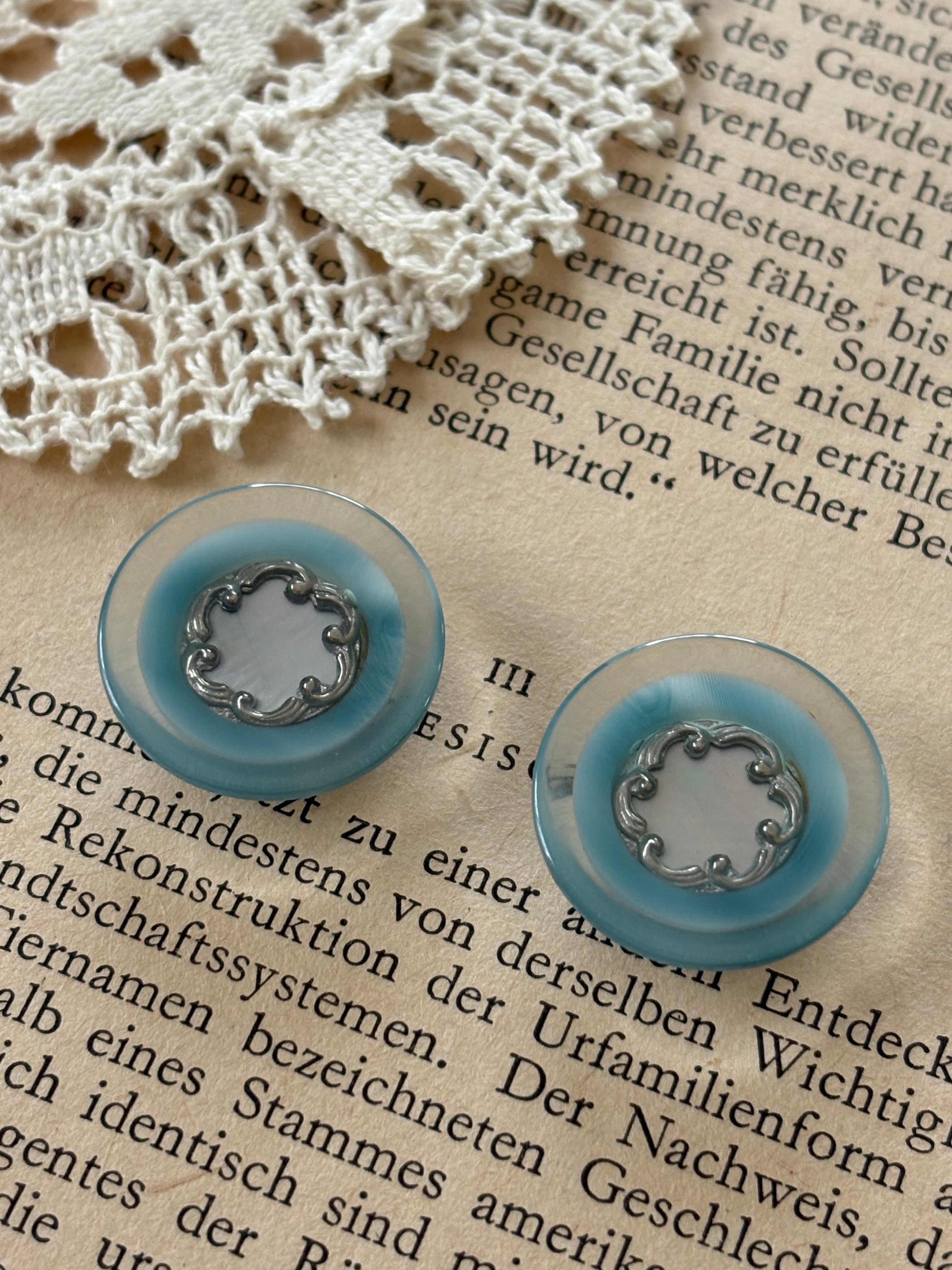 20mm Japanese ヴィンテージボタン シェル ライトブルー×クリア×シルバー アクセサリーパーツ デコレーション材