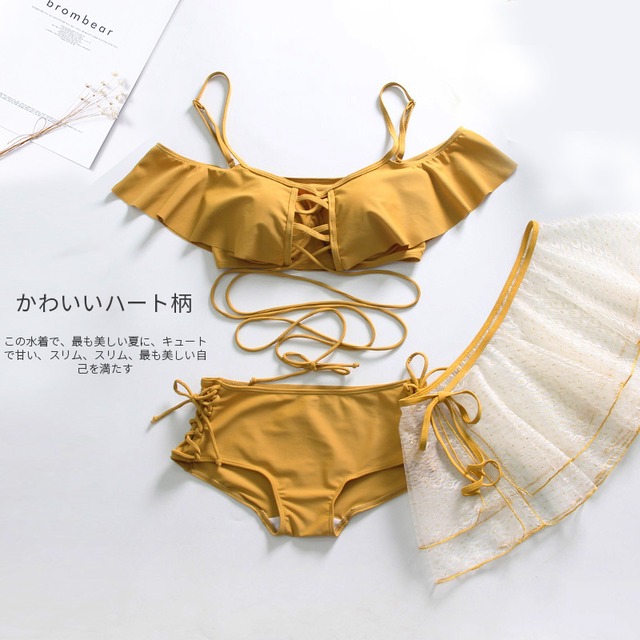オフショル 水着 夏 ３点セット フリル ホワイト シンプル 体型隠し ビキニ かわいい韓国ファッション 新作 529
