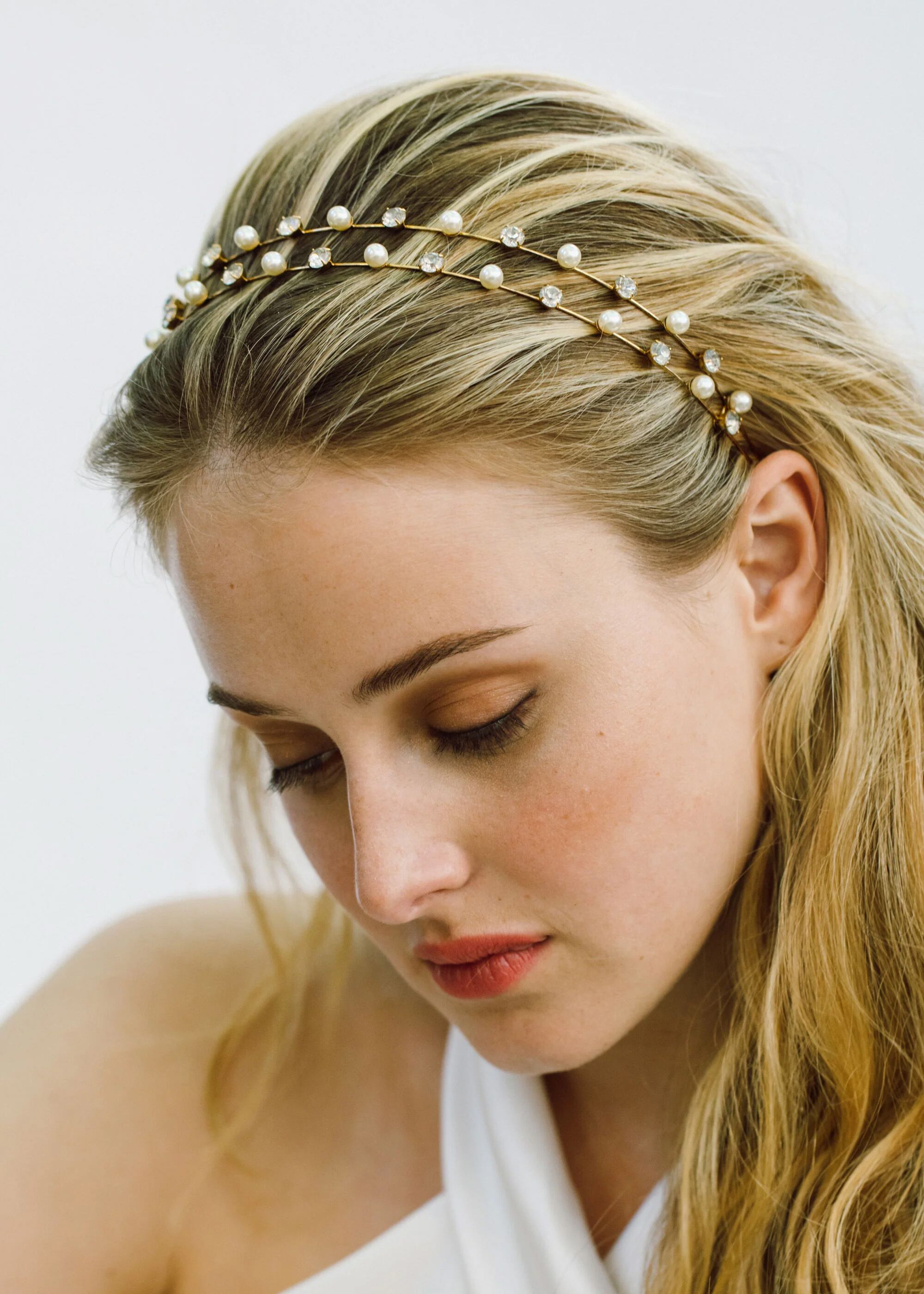 White Angelia ホワイトアンジェリア | インポート ブライダル