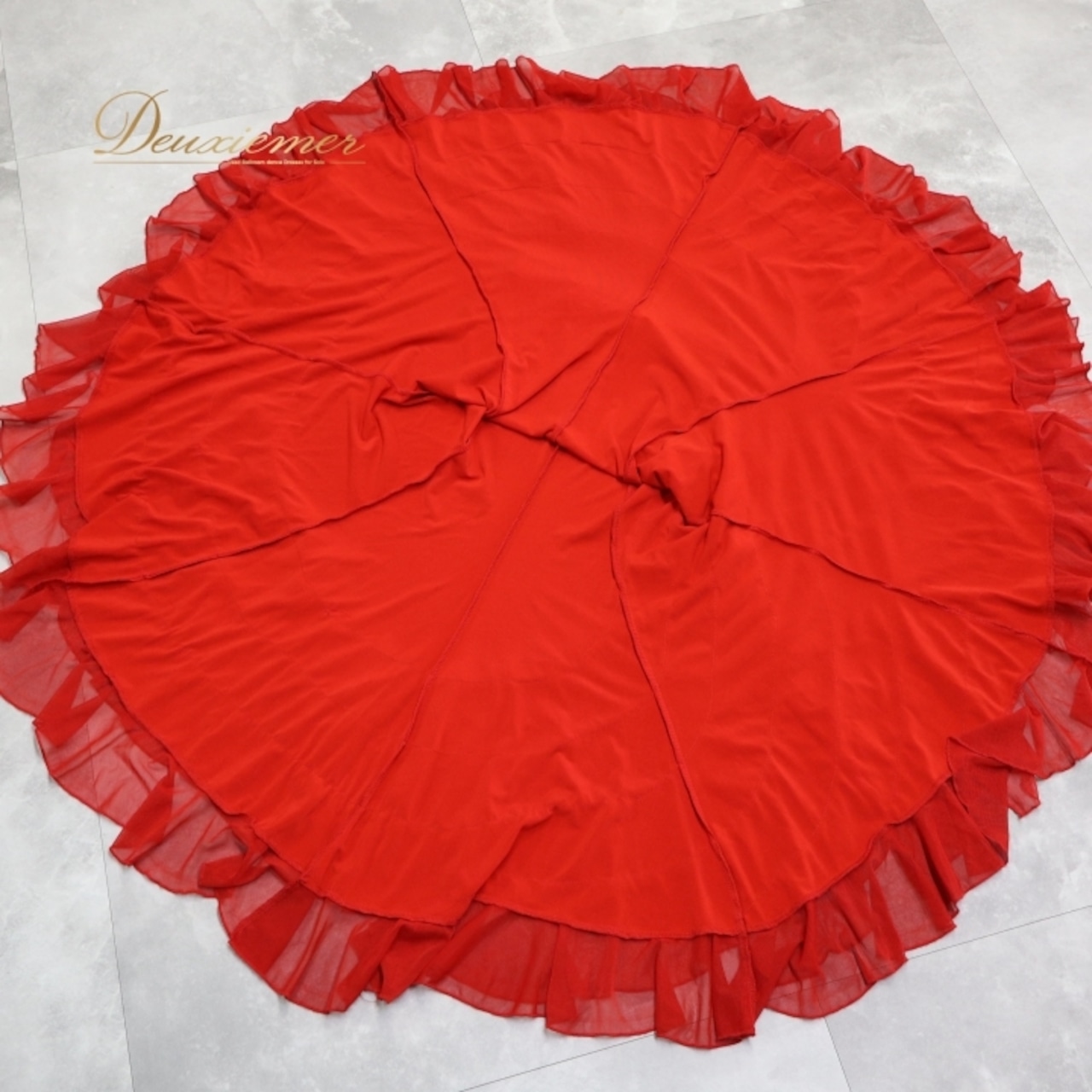 フラメンコ 衣装 ファルダ スカート レッド系 ボランテ フリル 赤 無地 シンプル メッシュ 伸縮 ストレッチ 練習 レッスン 鮮やか ダンス衣装 柔らかい生地 華やか 上品 イベント ステージ