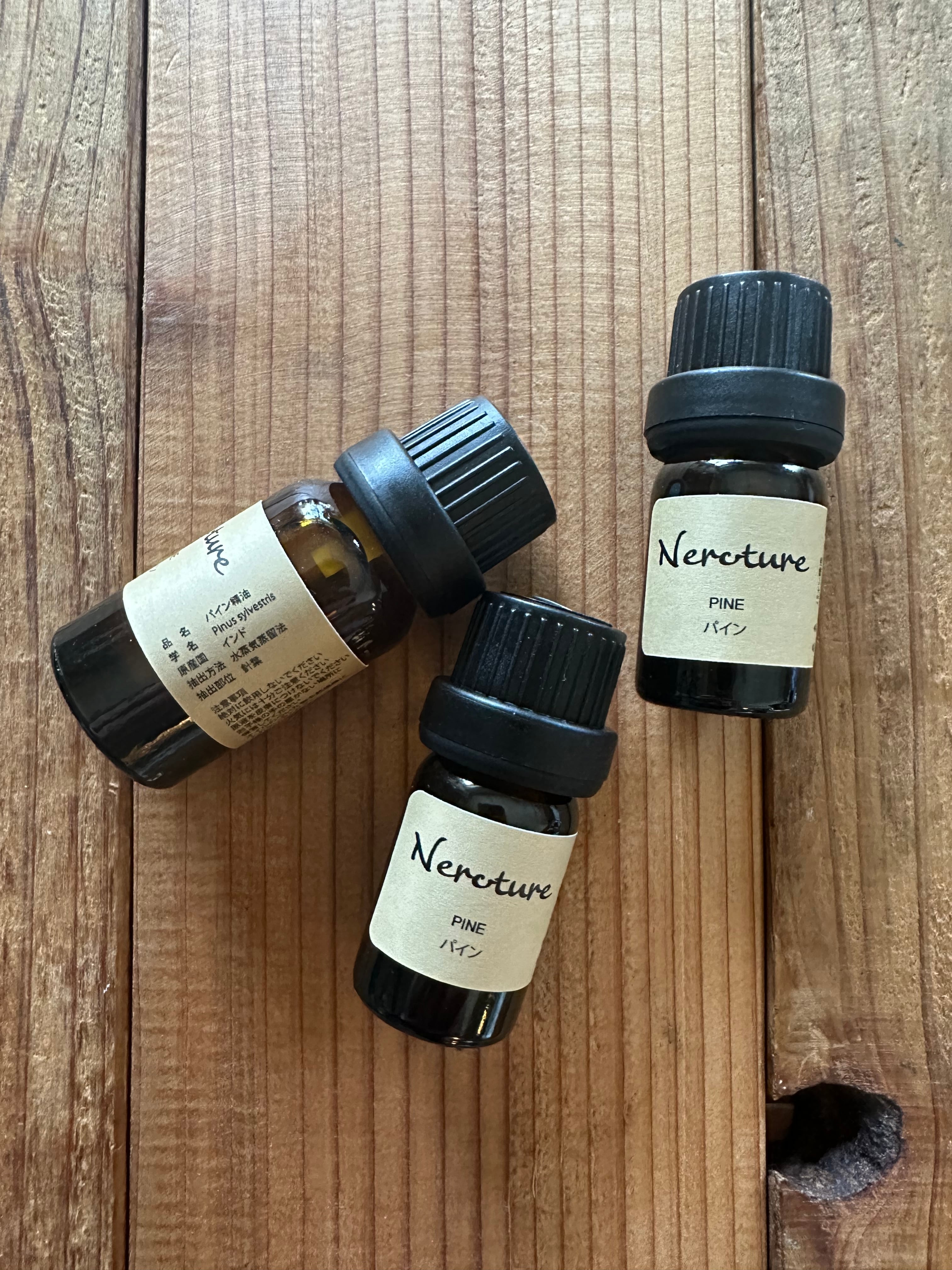 ■10ml /// パイン/// エッセンシャルオイル