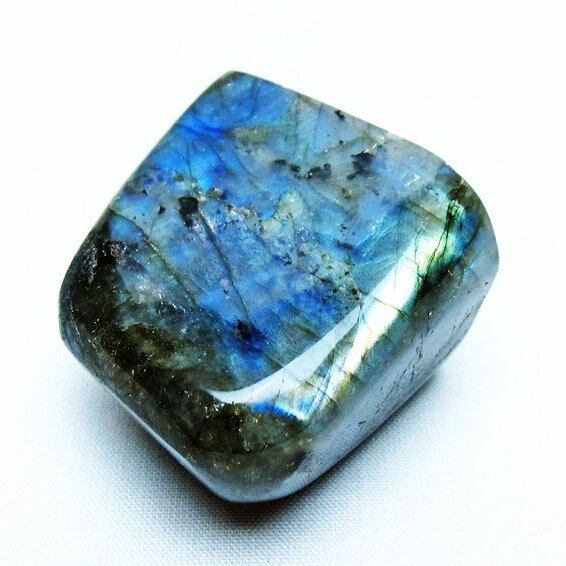 ラブラドライト 原石 一点物 171-7620