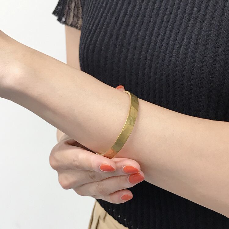 重みあるハンマー打ちUnisex 真鍮Brassバングル【ebb35】 | Atelier B