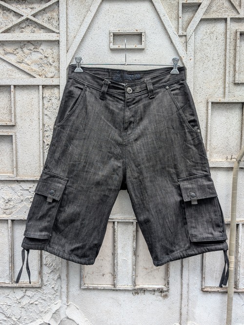"BLZE ON" black denim shorts