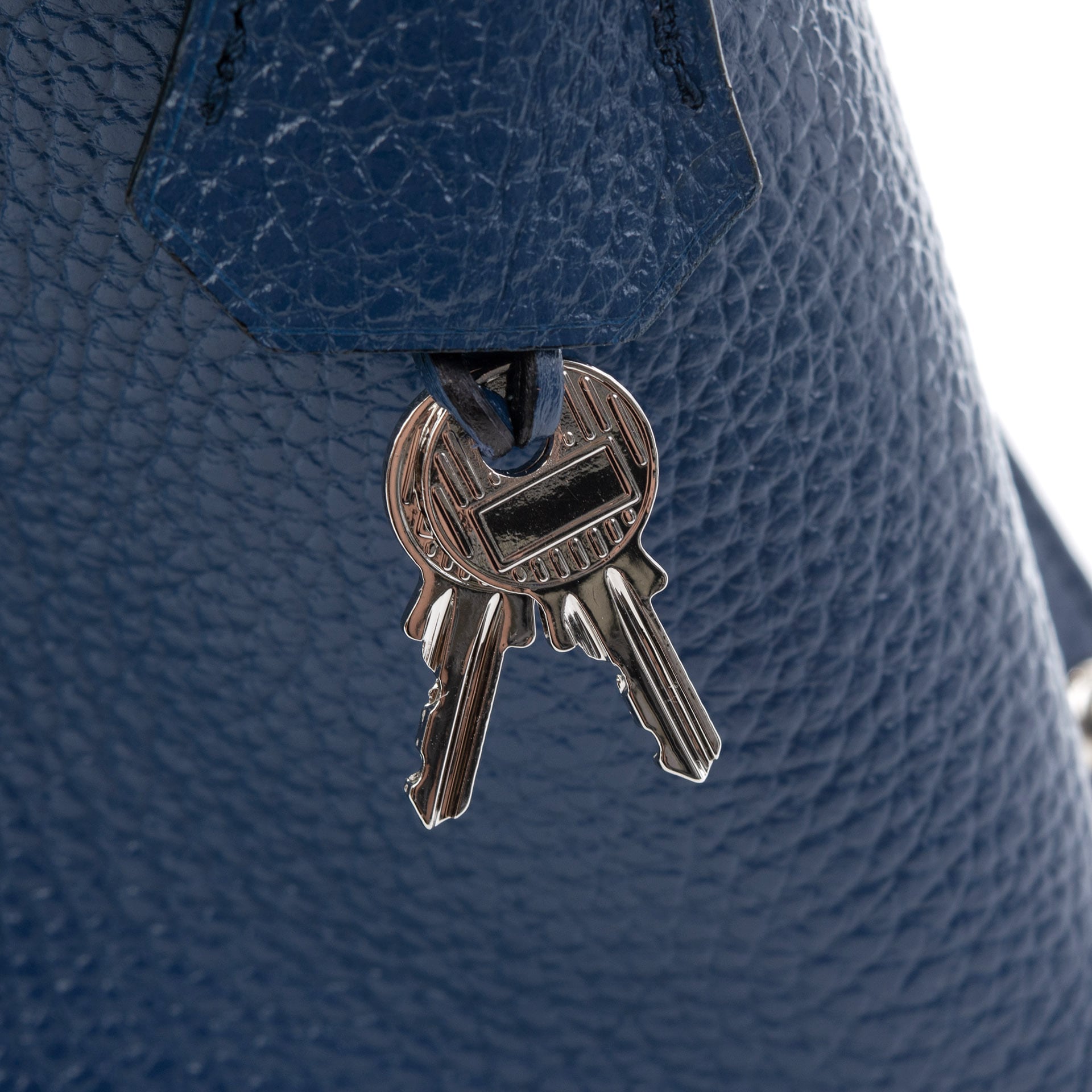 本革 キューブバッグ MMサイズ ネイビー 同色ステッチ